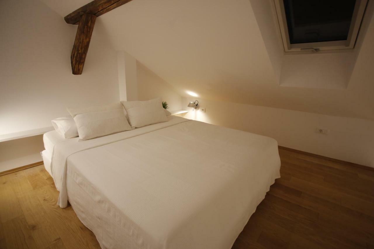Studio Apartman Olaf Zagreb Bagian luar foto